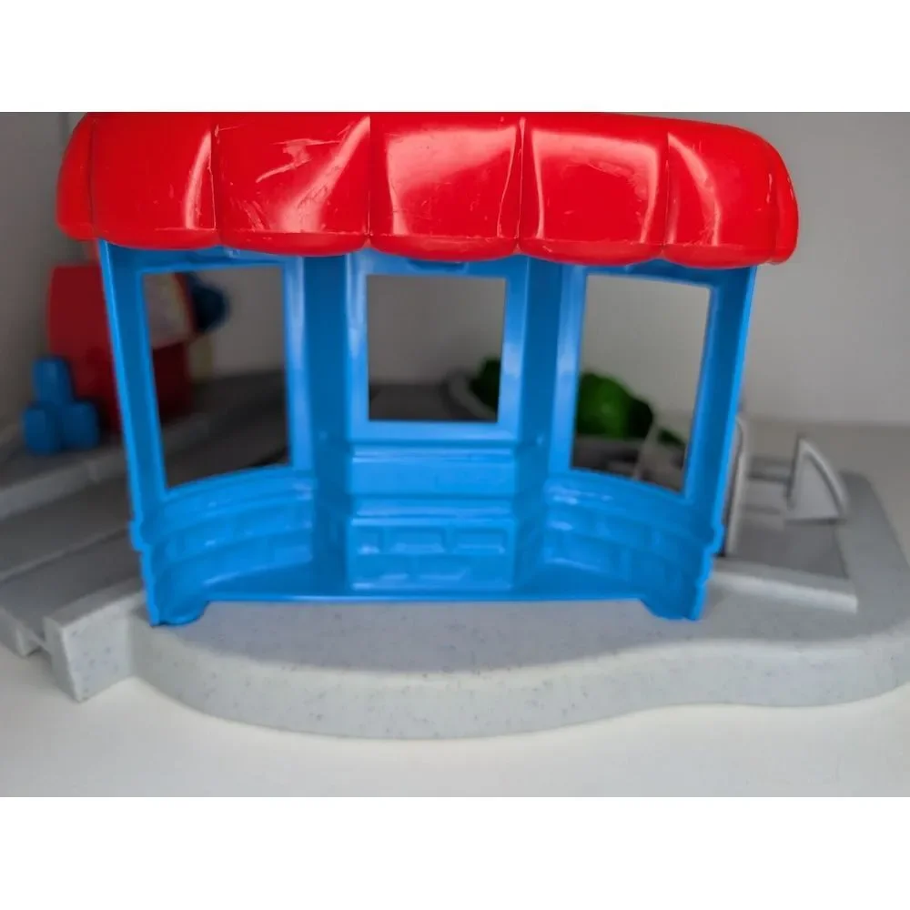1999 Tyco Sesame Street RADIO‎ Control Roadway Service Station K COMPLETE/ Read